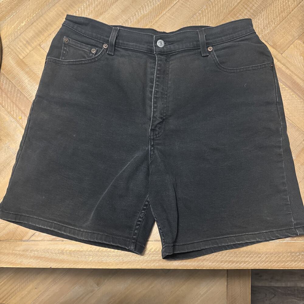 Vintage Y2K Levis Womens Denim Jean Shorts Tag 14 Grunge Black Mom Shorts